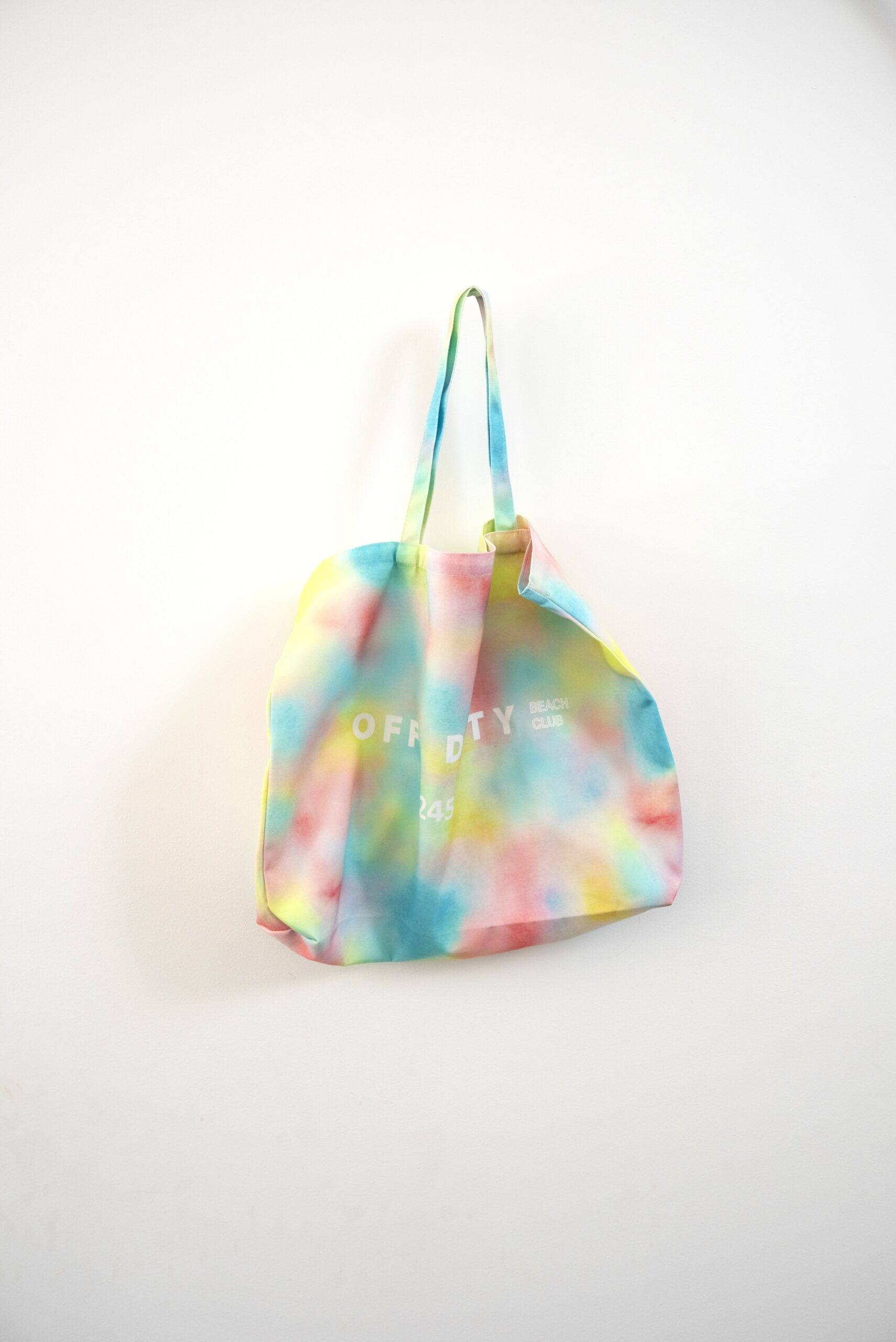beach bag sac de plage tendance tie and die off duty
