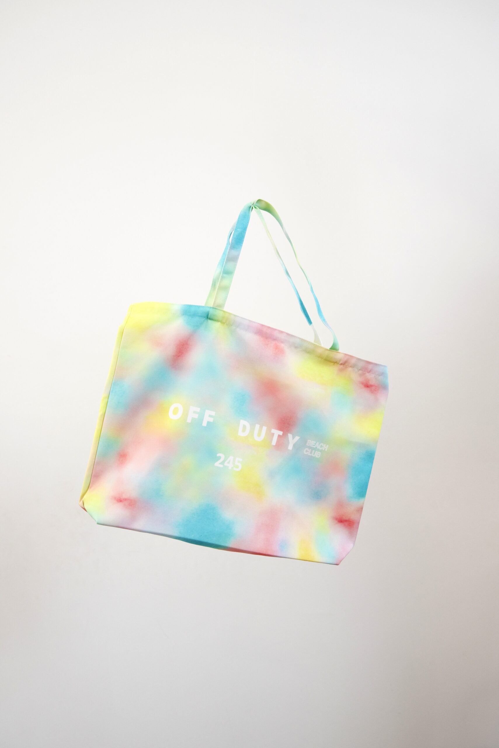 sac de plage tendance tie and dye oversized